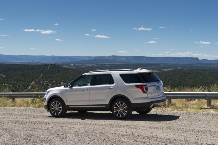 2016-ford-explorer-platinum