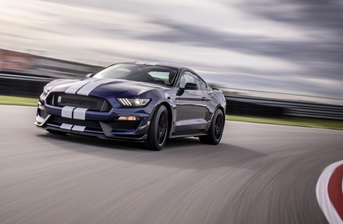 2019 Shelby GT350 front profile