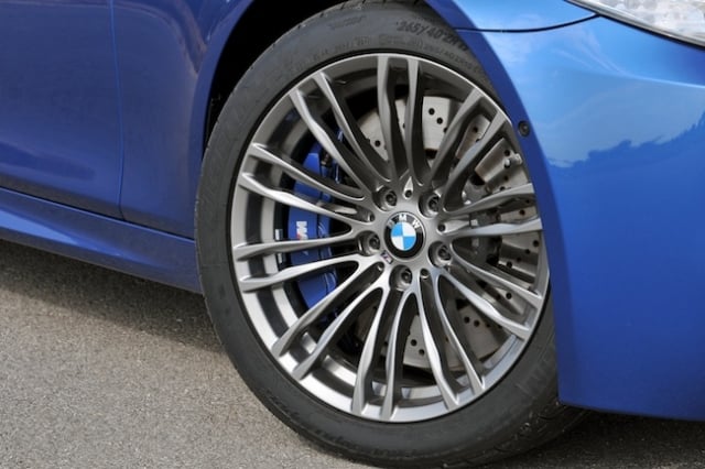 2013 BMW M5 Review