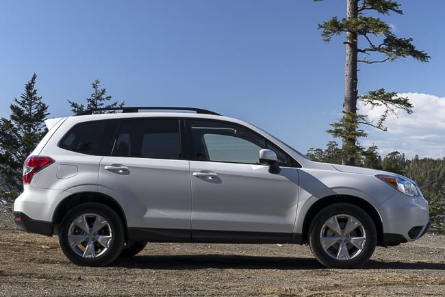 2014-Subaru-Forester-white profile side