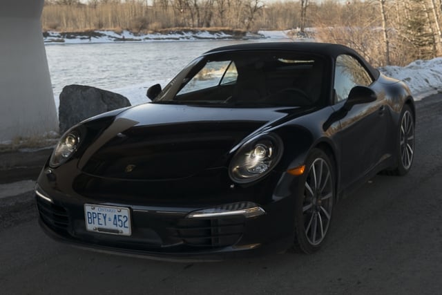 2013 Porsche 911 Carrera Cabriolet top up front view