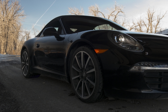 2013 Porsche 911 Carrera Cabriolet front headlights