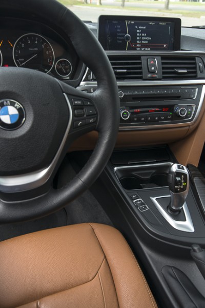2013 BMW 328i xDrive Specs & Pictures: A Closer Look | TractionLife