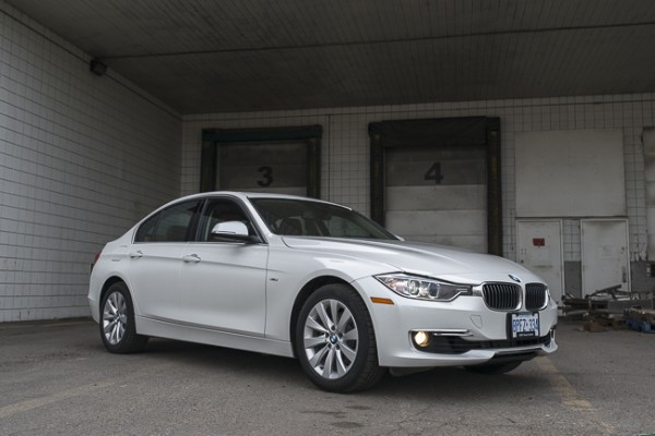 2013 BMW 328i xDrive Review: Worth Buying? | TractionLife