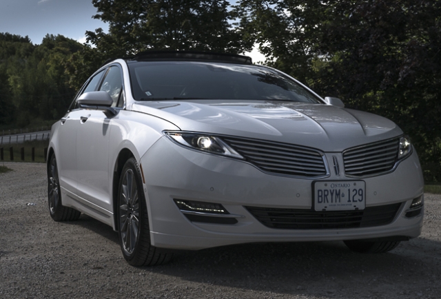 2013 Lincoln MKZ Hybrid review