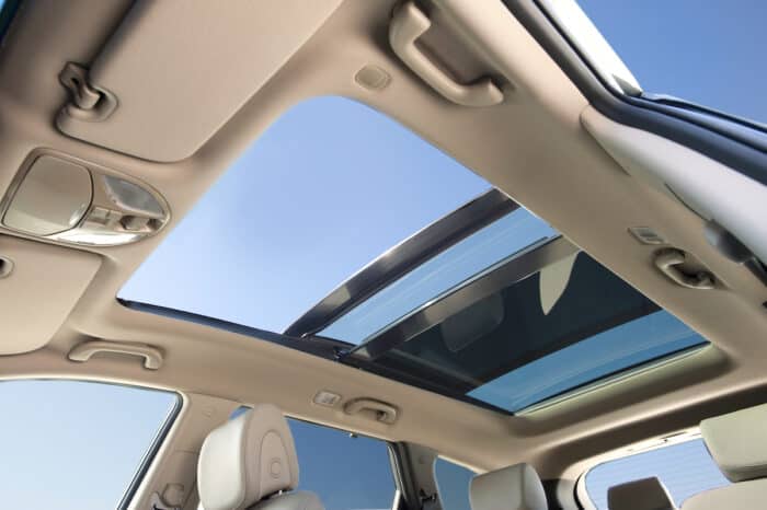 2013 Santa Fe LWB sunroof open