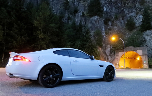 2013 Jaguar XK-R Review