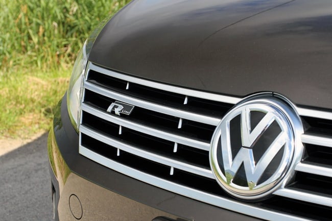 2013 Volkswagen CC R Line logo on grill