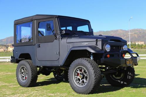 Icon-Toyota-Land-Cruiser-FJ40