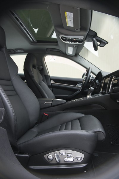 2014 Porsche Panamera 4S