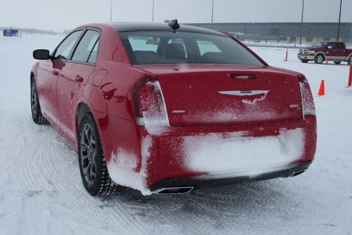 2015 fca canada winter driving_pw-007