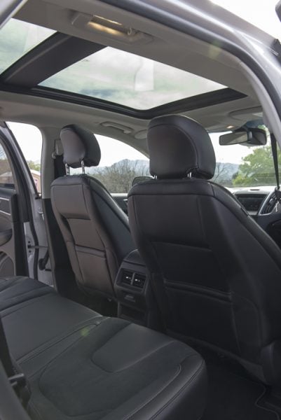 2015 Ford Edge Sport interior 2nd row