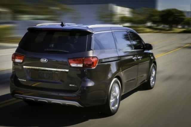 2015 kia sedona review