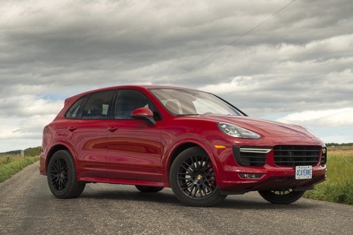 2016-porsche-cayenne-gts-review-5