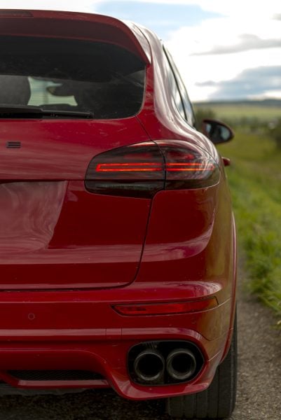 2016 Porsche Cayenne GTS
