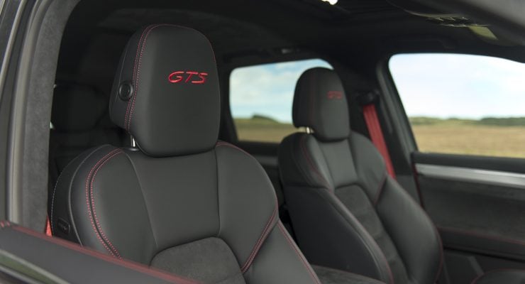 2016 Porsche Cayenne GTS