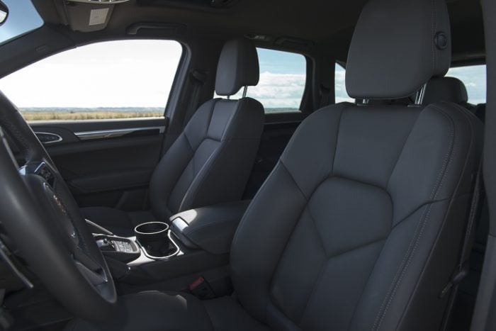 2015 Porsche Cayenne V6 interior front seats