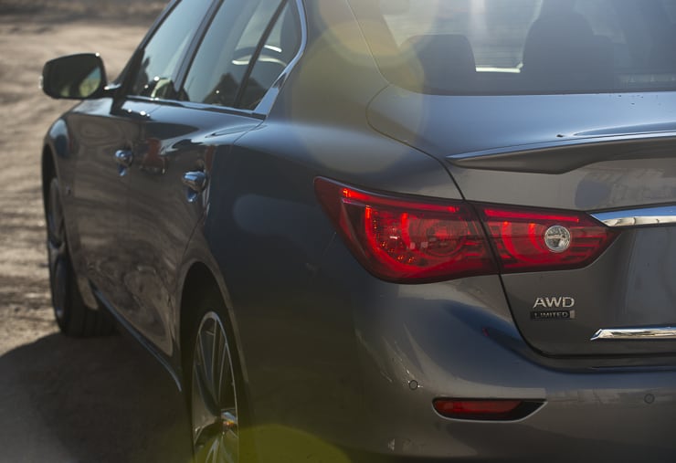 2015 Infiniti Q50 3.7 rear taillight