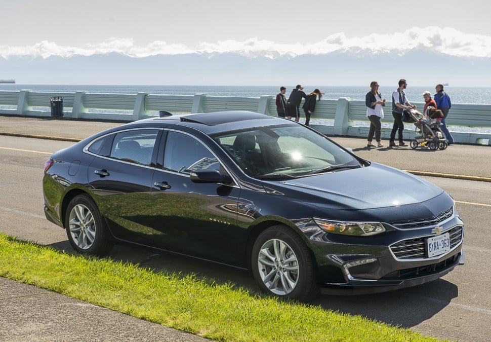 2016 chevy malibu  (4 of 10)