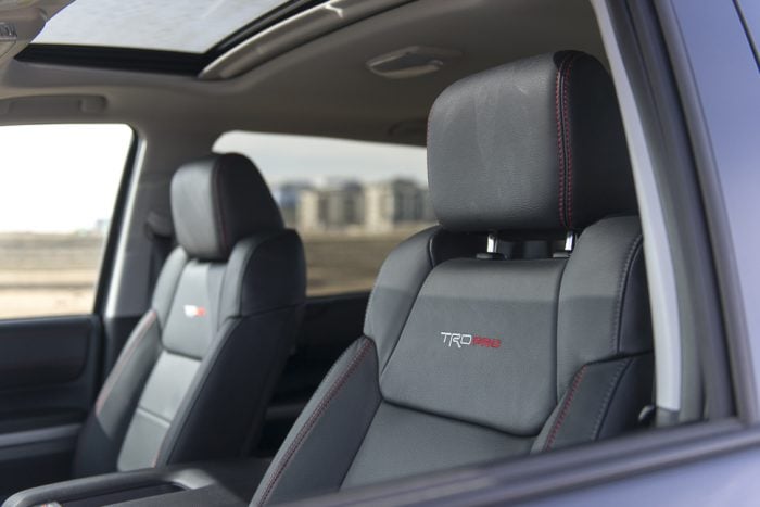 2016 toyota tundra trd pro crewmax front seats