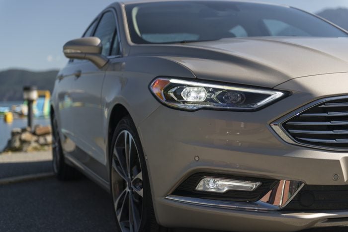 2017 Ford Fusion front headlight