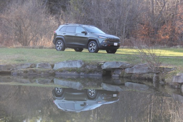 2016 jeep cherokee trailhawk trail rated