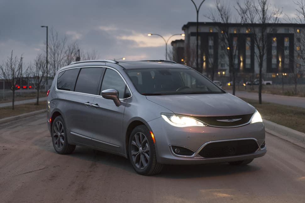 2017-chrysler-pacifica-review