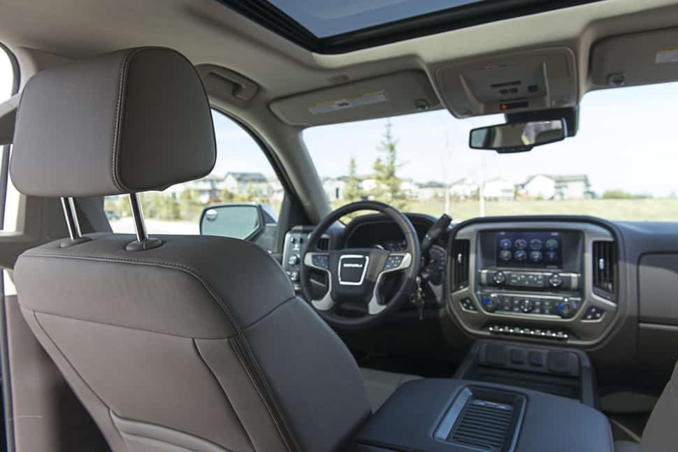 2016 GMC Sierra Denali interior