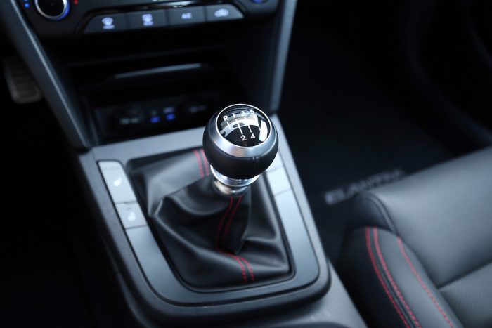 2017 Hyundai Elantra Sport interior shifter