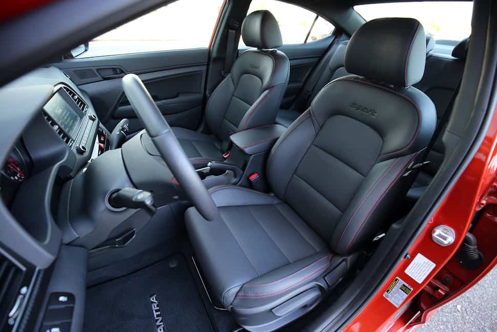 2017 Hyundai Elantra Sport interior front seats