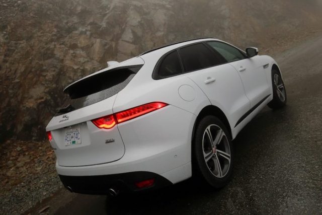 2017 Jaguar F-Pace R-Sport review