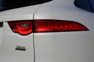 2017 Jaguar F-Pace R-Sport review -15 2017 Jaguar F-Pace R-Sport review