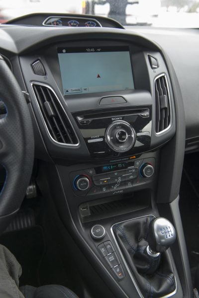 2017 Ford Focus RS centre stack interior