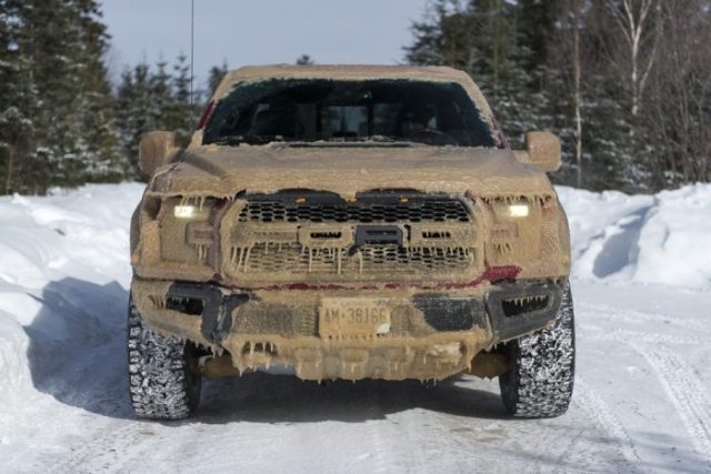 2017 Ford F-150 Raptor Review