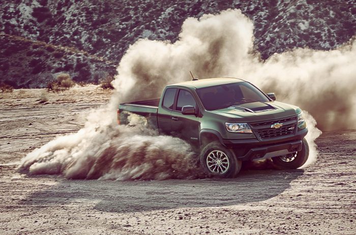 chevrolet colorado zr2 offroading