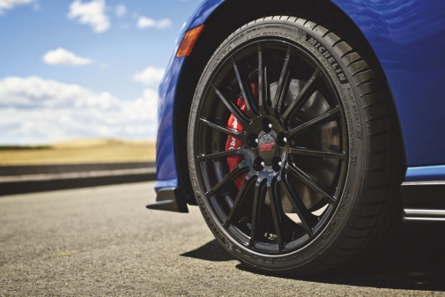 2018 Subaru BRZ tS wheel