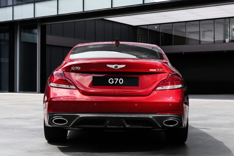 2018 genesis g70 sedan rear