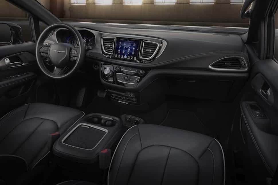 2018 Chrysler Pacifica with S Appearance Package interior