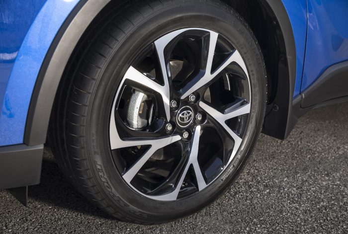 2018 Toyota C-HR wheels