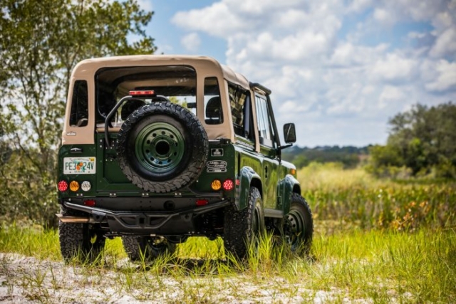 Project Barbour Heritage Edition Defender 90