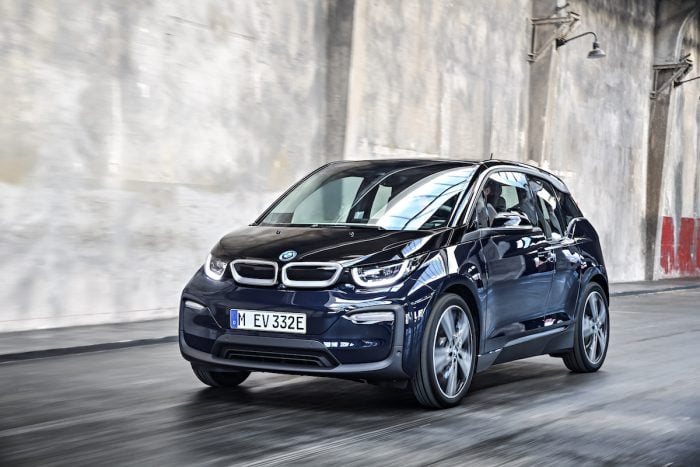 2017 BMW i3 Review blue rolling front inside