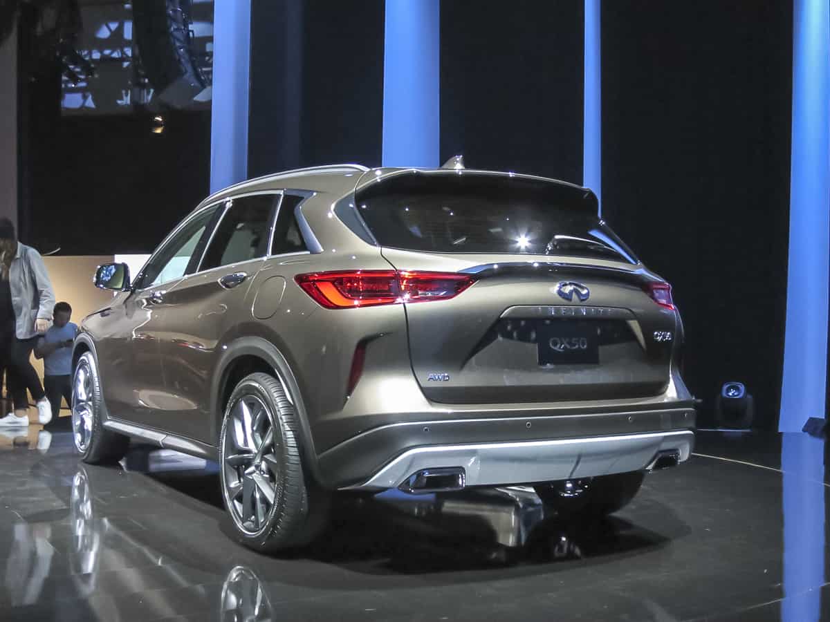 2019 infiniti qx50 rear view