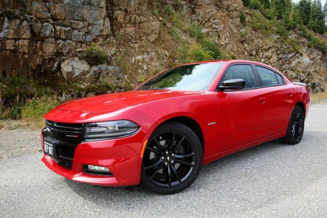 2018 dodge charger review 13 things you need to know