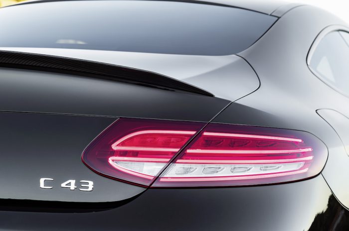 2019 AMG C43