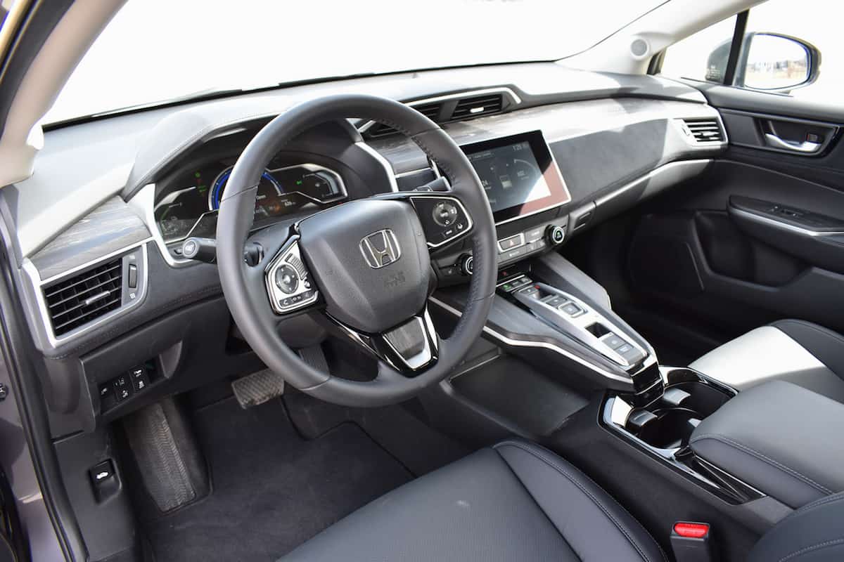 2018 Honda Clarity Plug-In Hybrid touring interior