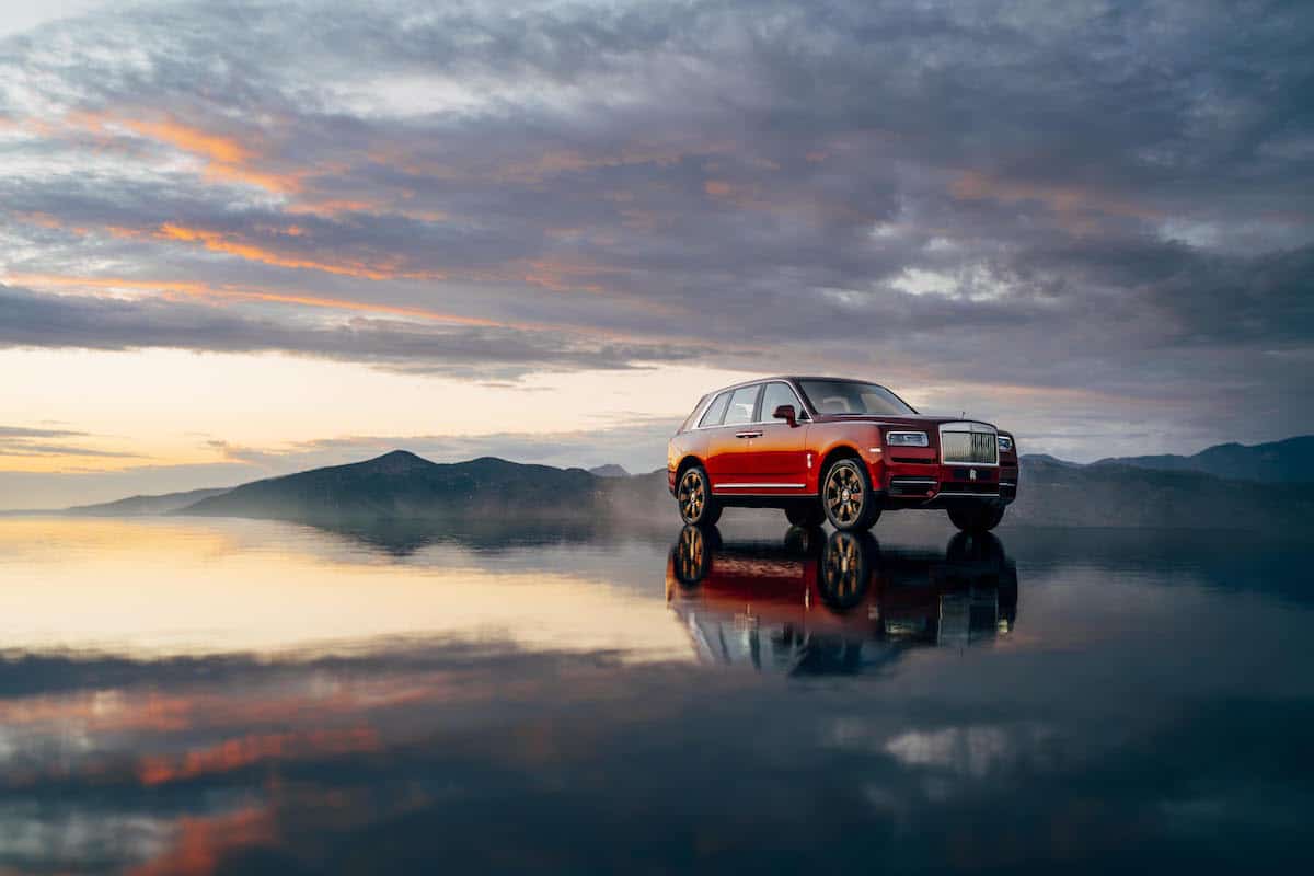 2019 Roll-Royce Cullinan SUV 3