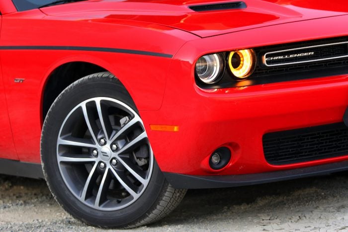 2018 Dodge Challenger GT AWD tires and grill