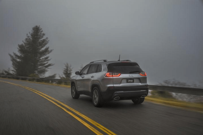 2019 jeep cherokee limited review rear driving