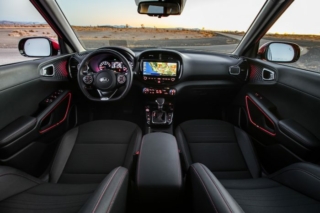 2020 kia soul interior