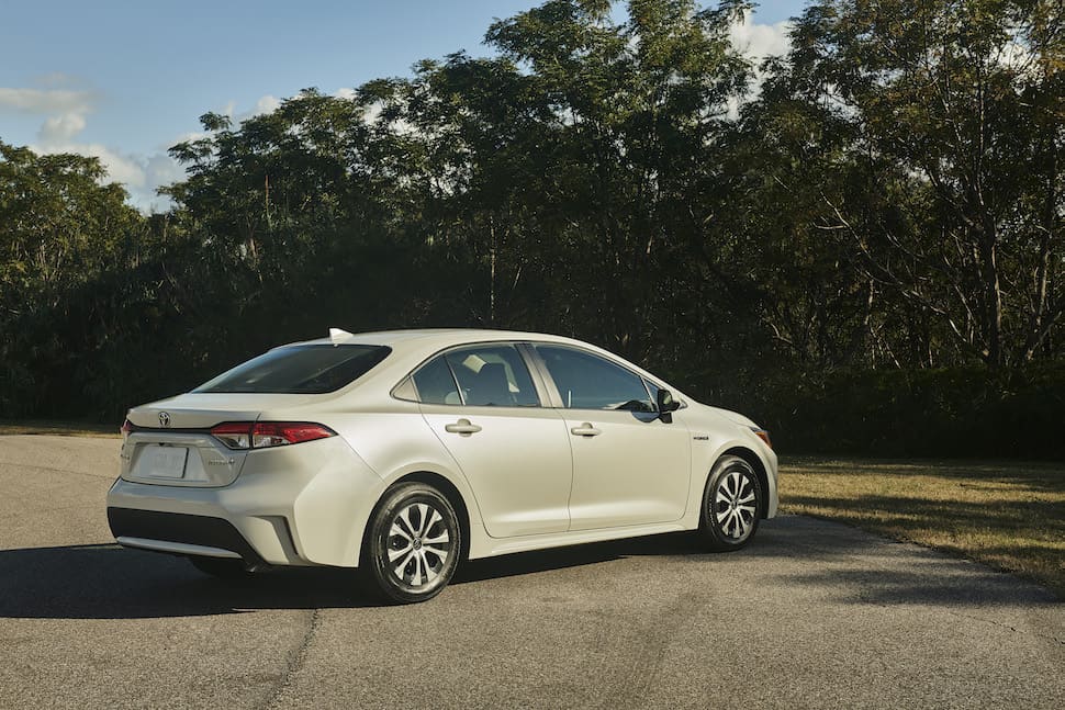 2020 toyota corolla hybrid6